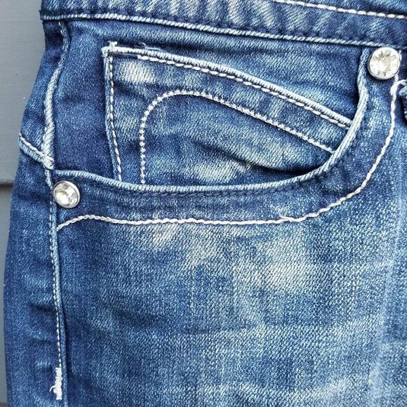 Zenim Denim Natural Waist Cropped Jeans Bling on Back Pockets size 29 8 - Picture 12 of 12